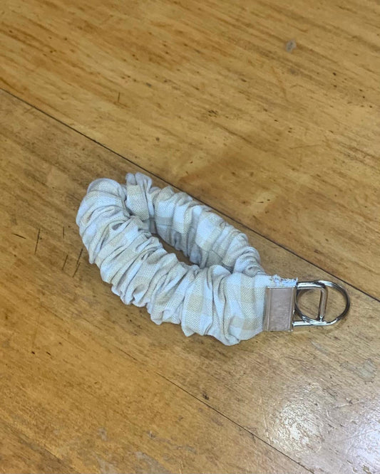 Keychain Wristlet Scrunchie - Tan Plaid